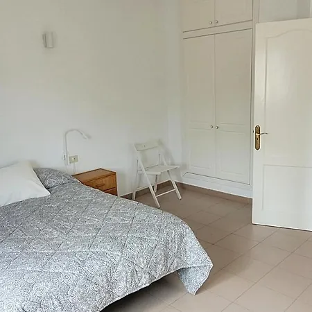 Con Piscina La Laja, Apartament La Restinga